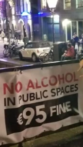 Prohibición de beber alcohol en la calle en Ámsterdam