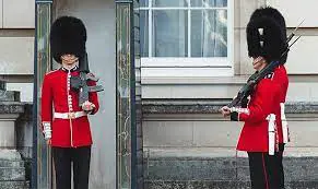 Cambio de Guardia en Londres: Que saber